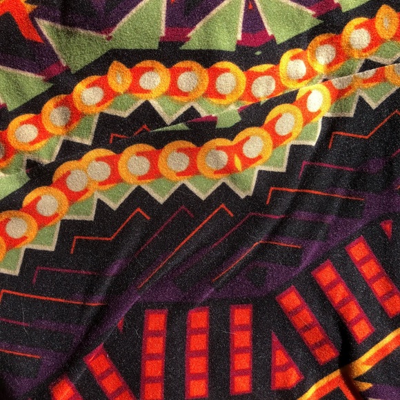 TC Lularoe Leggings - Picture 2 of 2